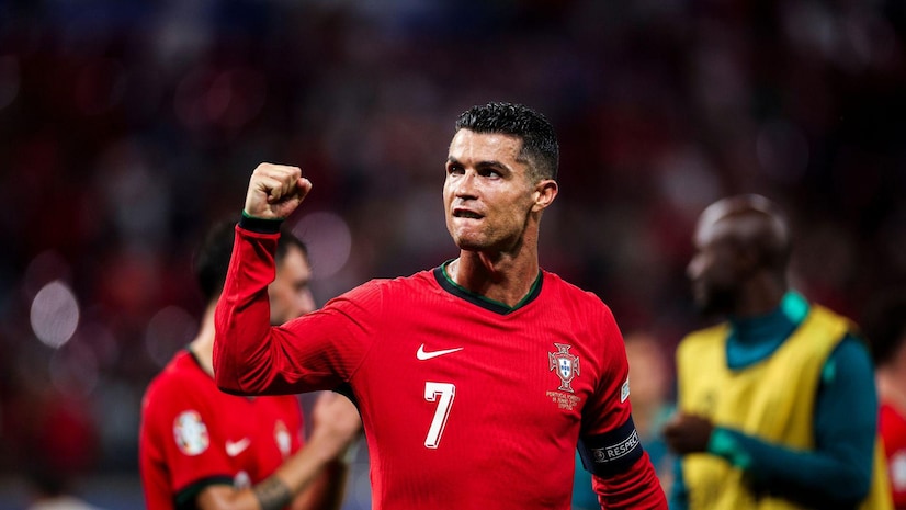 也被球迷亲 也被球迷亲